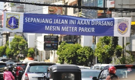 Mesin Parkir Elektronik Akan Dipasang 100 Unit di 10 Jalan di Jakarta